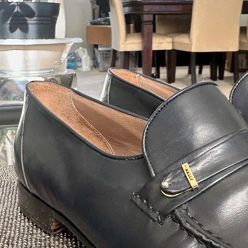 Bally Men’s Leather Loafers - Navy Slip-On Dress Shoes, Size 13M Made in Italy